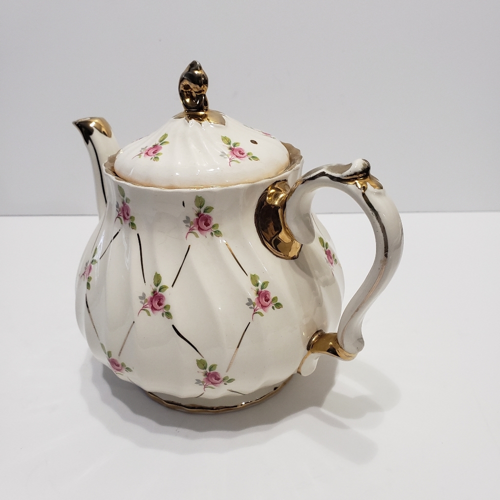 Vintage Sadler Teapot - Picture 3 of 9